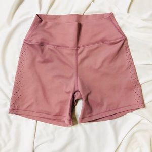 ALLURE BUFFBUNNY SHORT